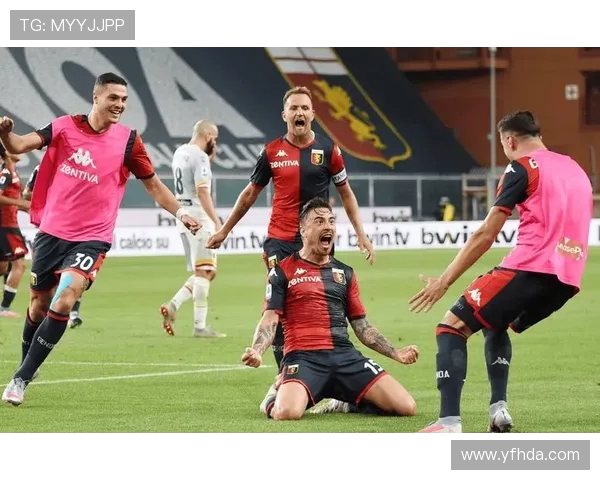 尼科·帕兹的闪耀时刻！科莫队稳居欧战区，意甲新黑马诞生